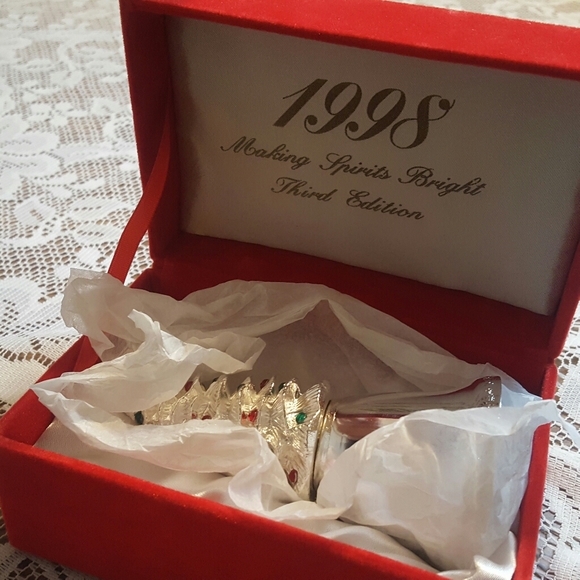 1998 SILVERPLATED MADISON AVENUE SANTA BELL - Picture 2 of 6